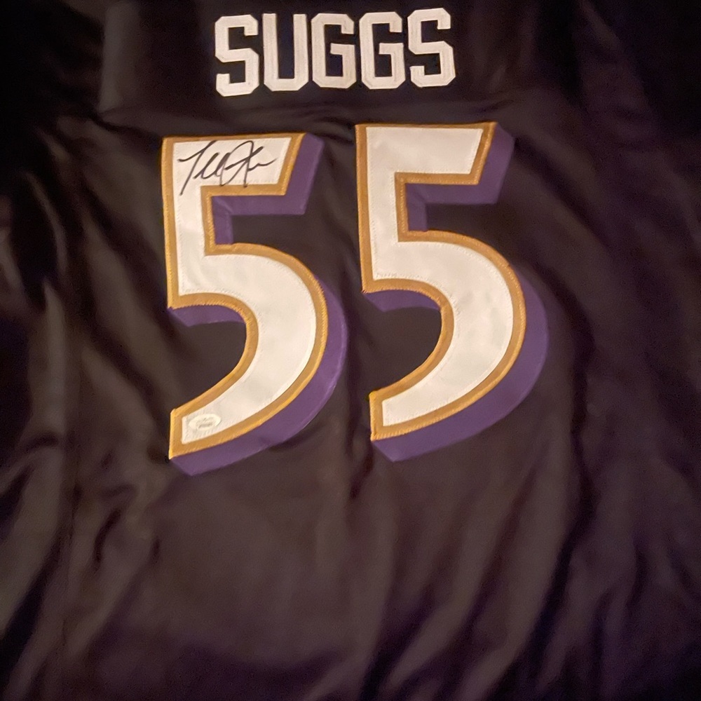 Autographed Terrell Suggs Baltimore Ravens jersey…FUTURE HOF…w/ certification